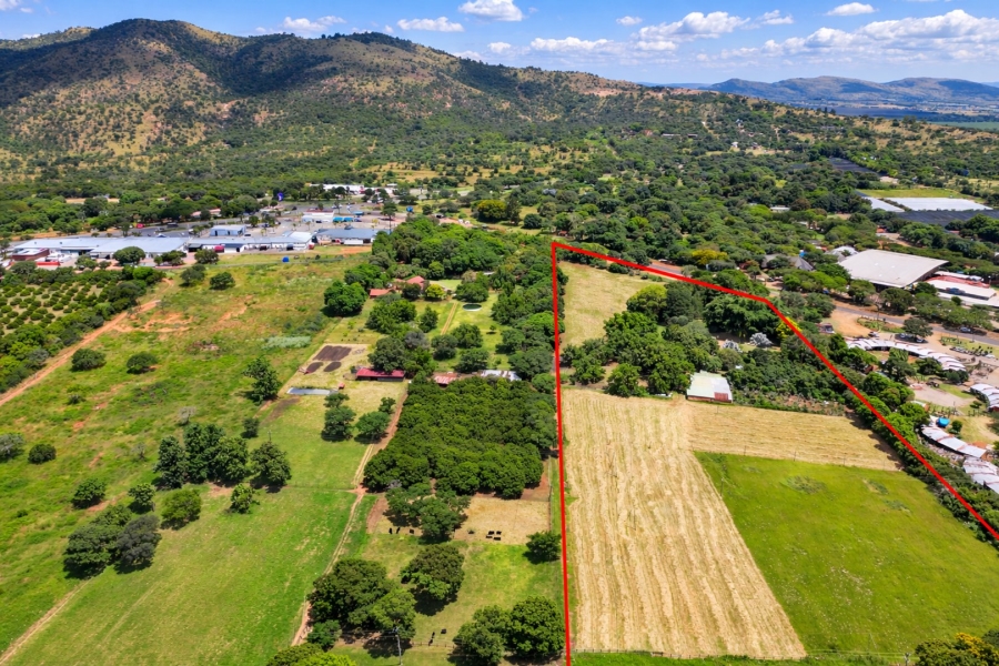 Commercial Property for Sale in Zandfontein A H North West